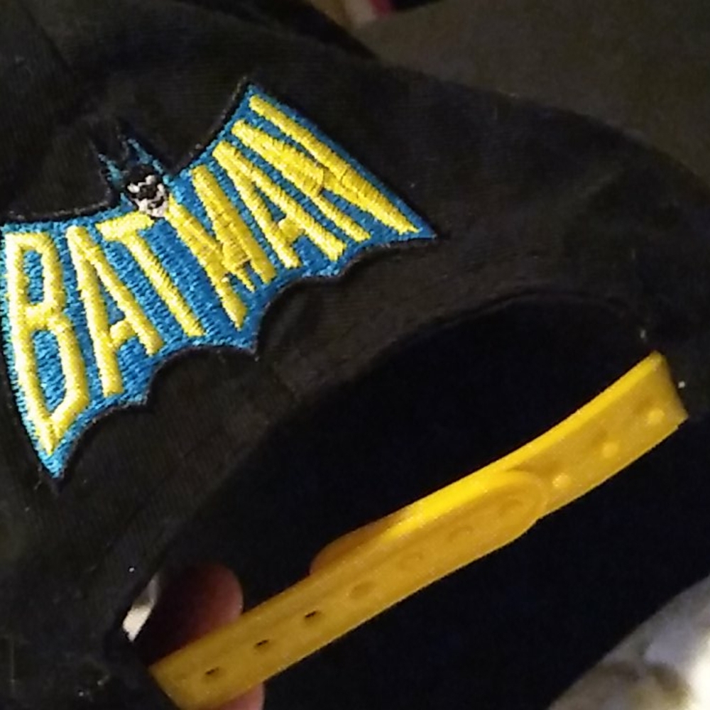 Batman hat - Picture 2 of 2